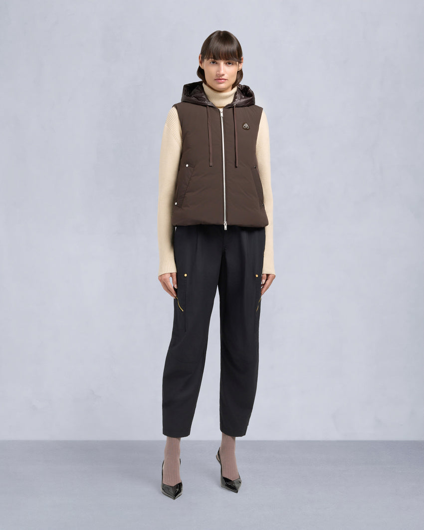 TEGAN VEST-BLACK